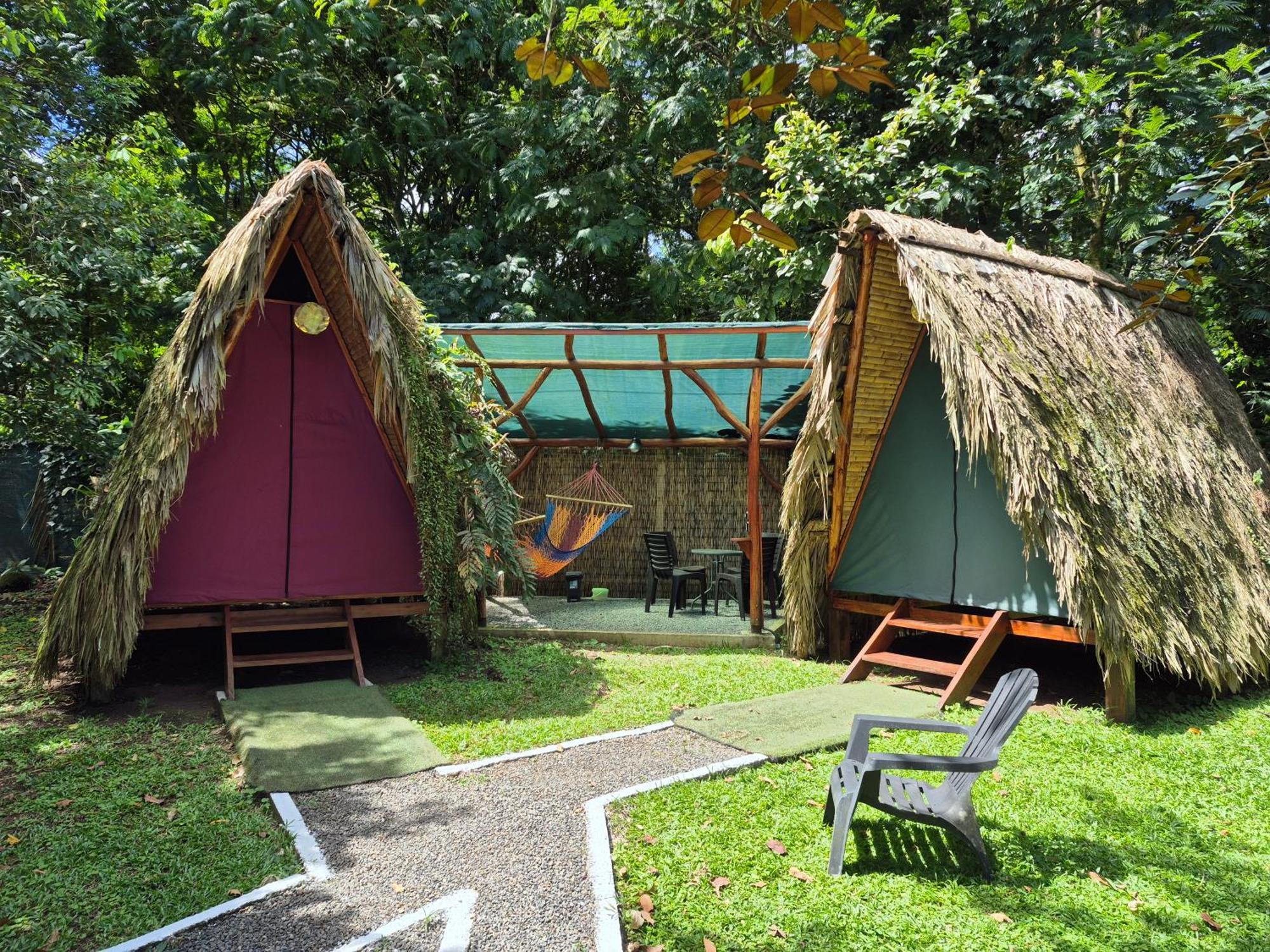 Centro Ananda Bed & Breakfast กวาปิเลส ภายนอก รูปภาพ