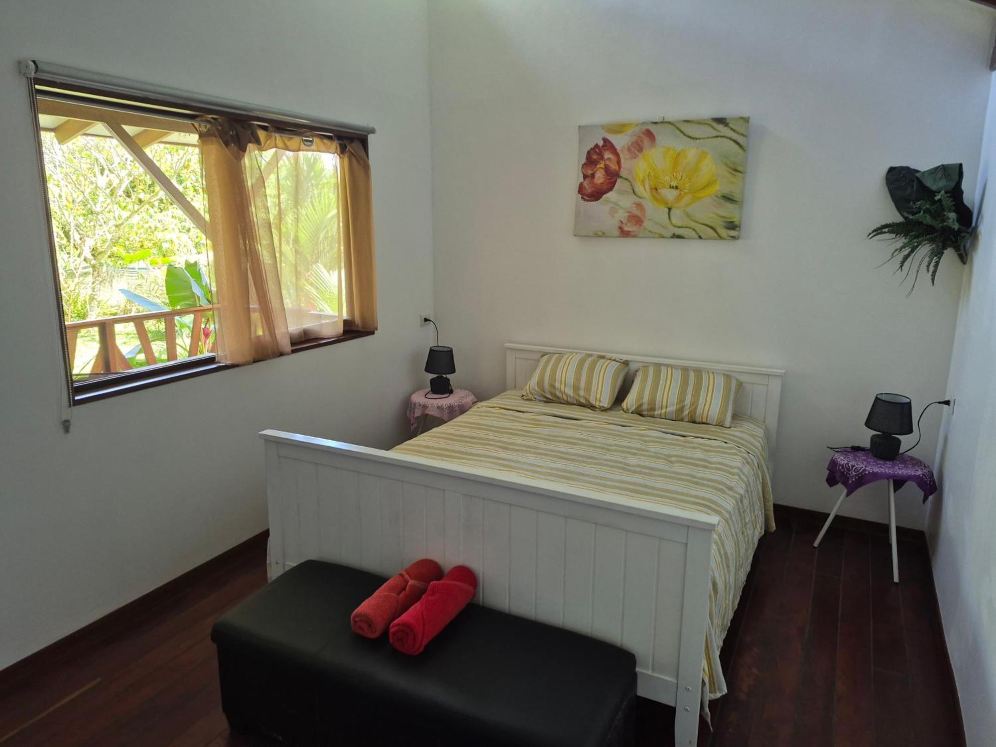 Centro Ananda Bed & Breakfast กวาปิเลส ภายนอก รูปภาพ